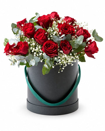Elegant Red Roses in a Hat Box delivered in Oslo and across Norway by a local florist