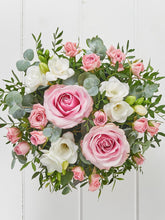 Load image into Gallery viewer, Rose Garden - abcFlora.com