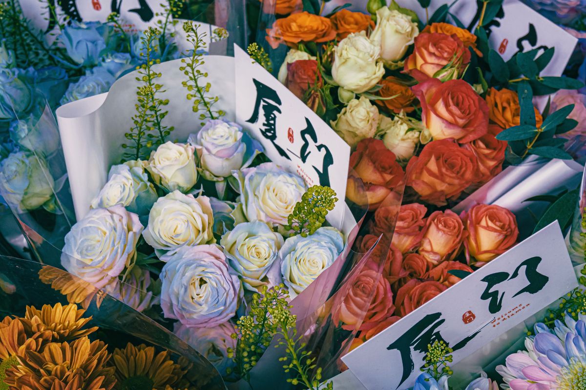 How to Send Flowers to China from United States -- 2026 Guide