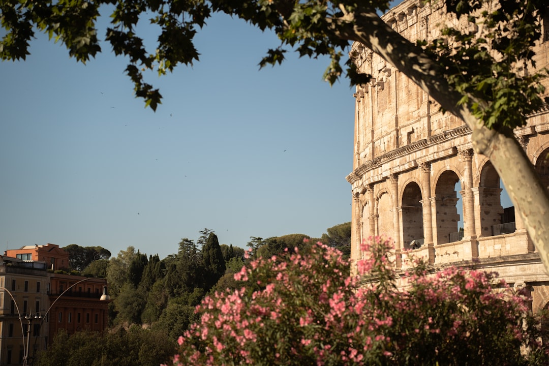 Enviar flores a Italia — Entrega local el mismo día