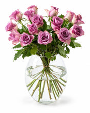 Load image into Gallery viewer, 15 purple roses delivered in Oslo and across Norway by a local florist
