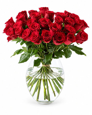30 red roses delivered in Oslo and across Norway by a local florist