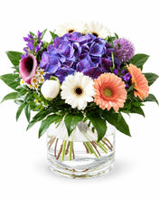 Load image into Gallery viewer, Hydrangea Bouquet in purple and peach delivered in Oslo and across Norway by a local florist