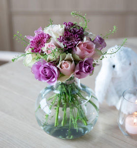 Pink roses bouquet in purple - abcFlora.com