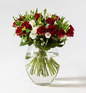 Red rose bouquet with lisianthus - abcFlora.com